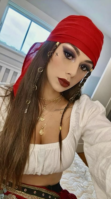 Aysha Taróloga
