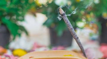 Incensos em rituais e magias ciganas